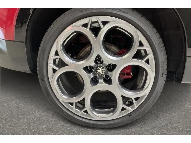 Occasion Alfa Romeo Tonale Plug-In Hybrid Q4 19 RED 18