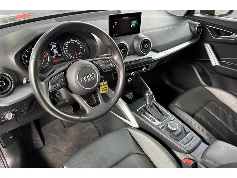 Occasion Audi Q2 SPORT 30 TFSI S-TRONIC GREY 9