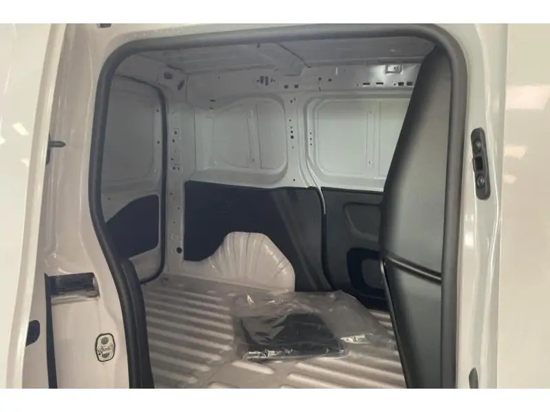 VEHICLE__CONDITION_SERVICE Opel Combo Cargo L1H1 WHITE 16