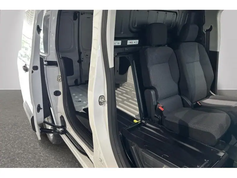 Démo Citroen Berlingo VAN Taille M Light 1.5 BlueHDi WHITE 27