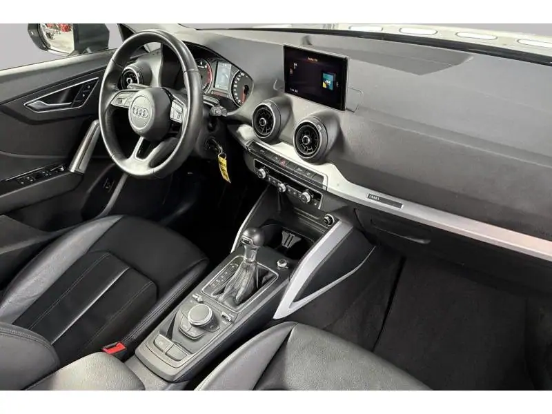 Occasion Audi Q2 SPORT 30 TFSI S-TRONIC GREY 2