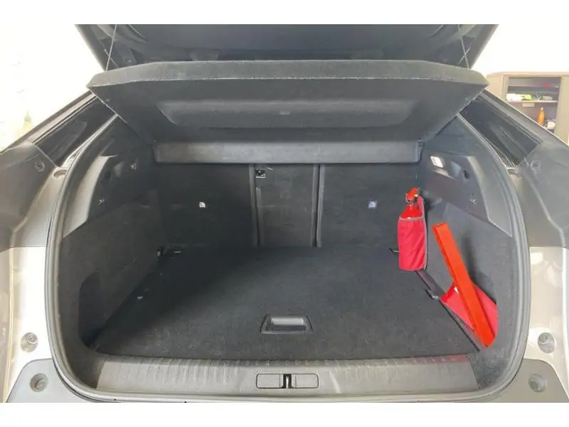 Occasion Peugeot 3008 GT HYBRID 145 pk GREY 19