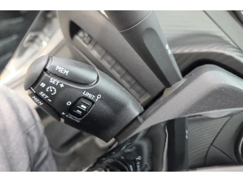 Occasie Peugeot 208 ACTIVE GREY 23