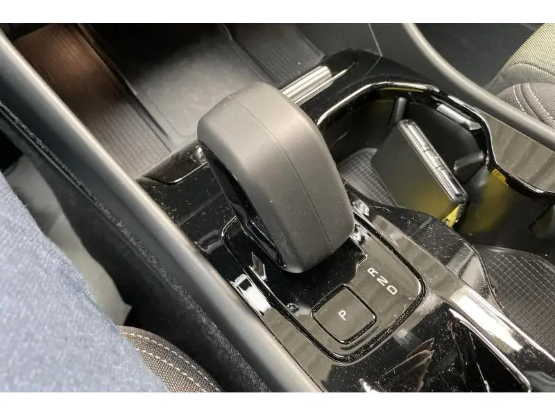 Occasion Volvo XC40 PLUS DARK GEARTRONIC BLACK 16