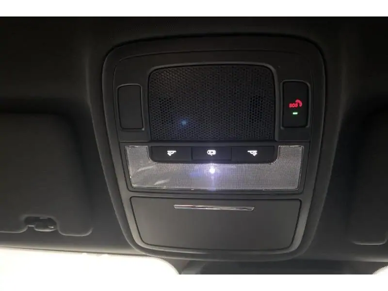 Occasion MG MG4 STANDARD 51 kWh RED 32