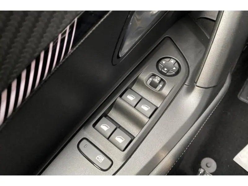 Occasie Peugeot 2008 Allure GREY 17