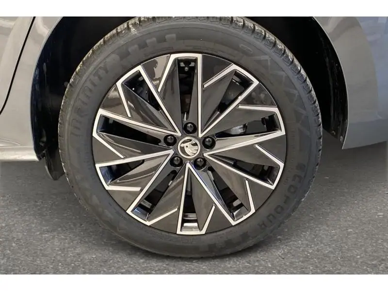 Occasie Skoda Kamiq Style 1.5 TSI 150 GREY 20