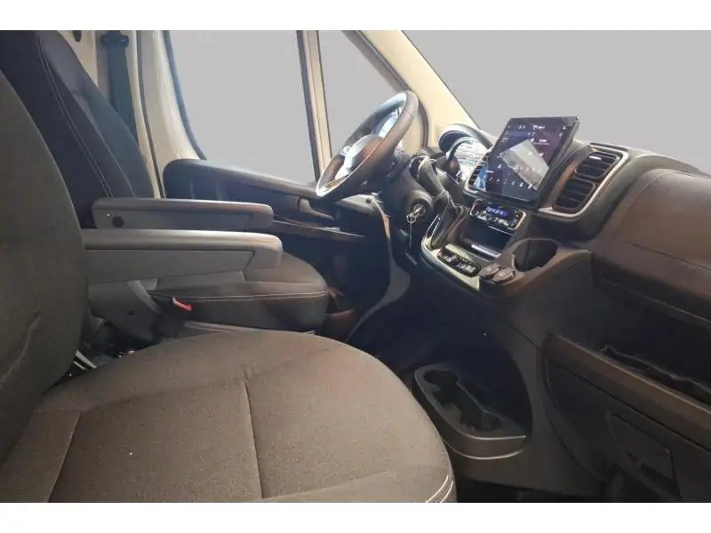 Démo Peugeot Boxer 335 L3H2 2.2 BlueHDi 140 S&S Aut.8 Euro 6e WHITE 8