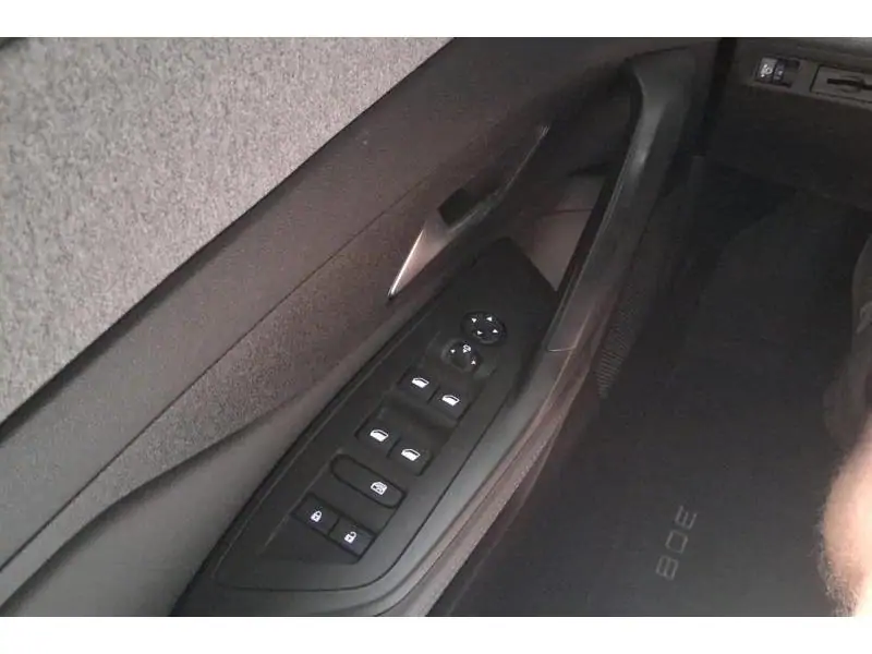 Occasion Peugeot 308 SW Allure SW WHITE 17