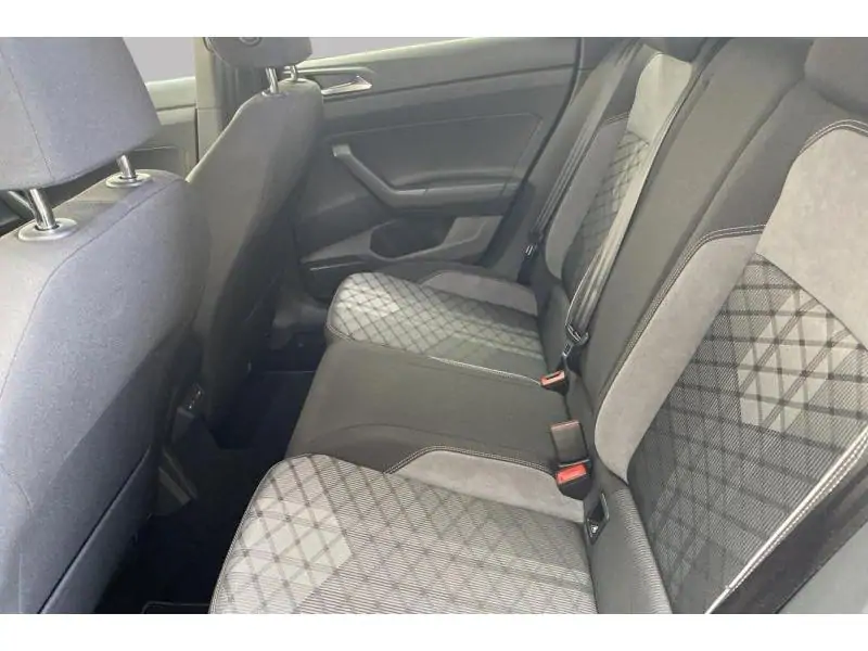 Occasie Volkswagen Taigo R-Line 1.0 TSI 115 pk GREY 18