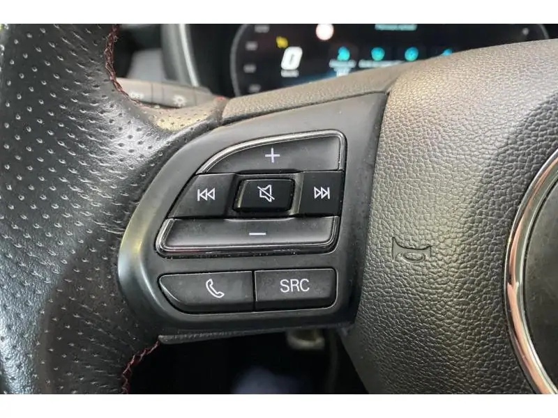 Occasion MG HS MT LUXURY GREY 23