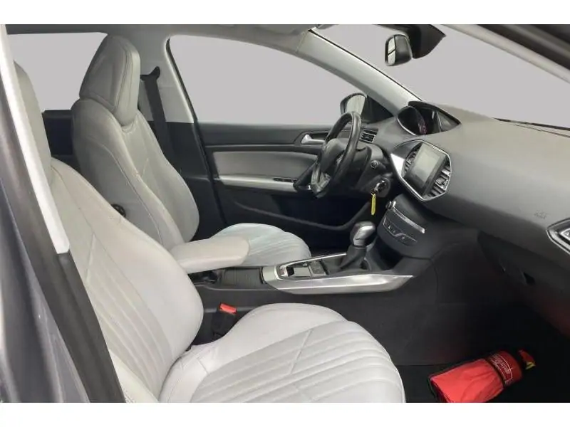 Occasie Peugeot 308 Allure *Cuir-GPS-boite auto* GREY 8