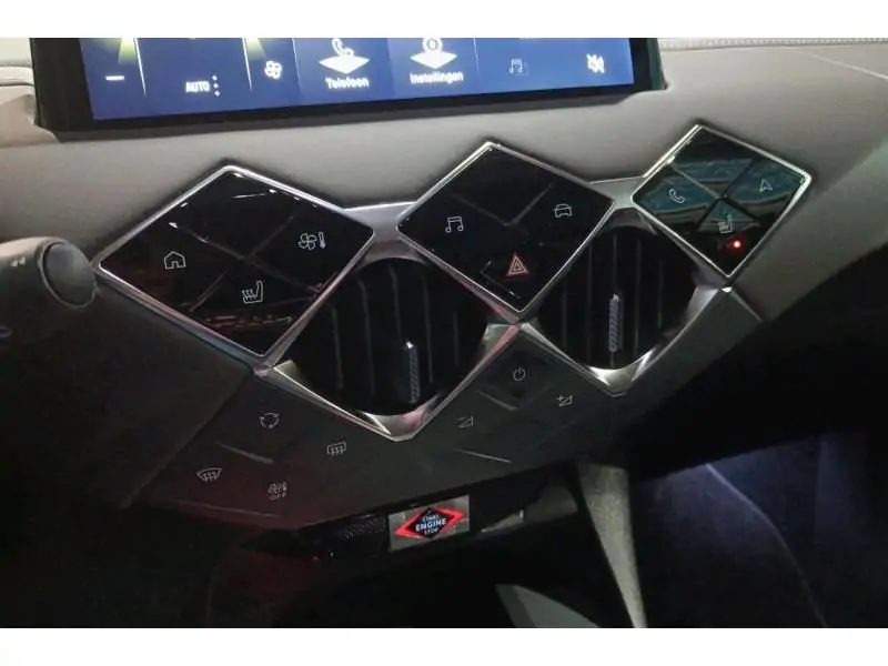 Démo DS Automobiles DS 3 ANTOINE DE SAINT EXUPERY 130 PureTech Automatic GREY 15