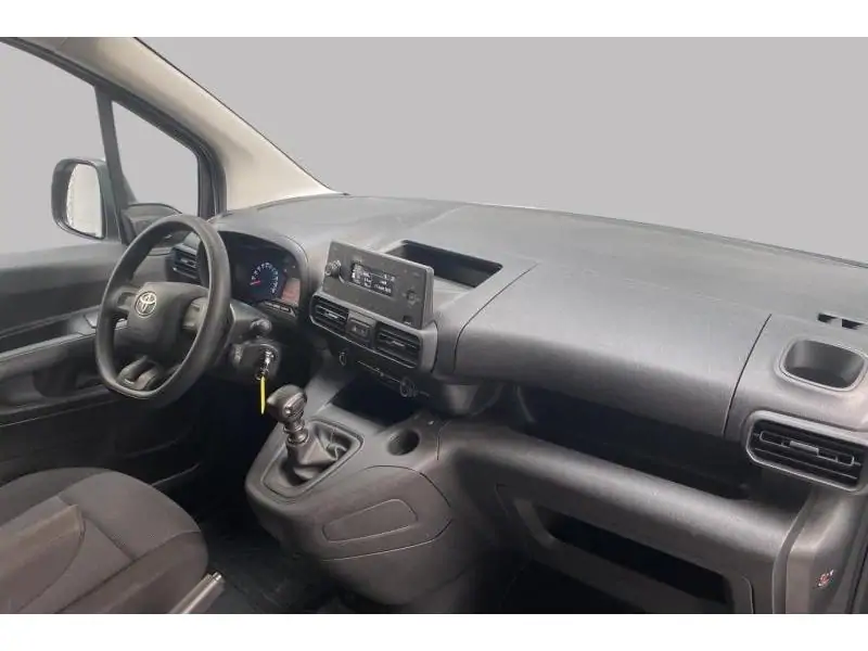 Occasion Toyota ProAce City Duty WHITE 2
