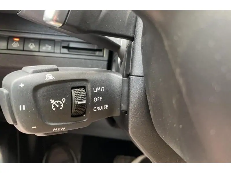 Occasion Peugeot 5008 ALLURE PACK - HYBRID - 7 PL GREY 25