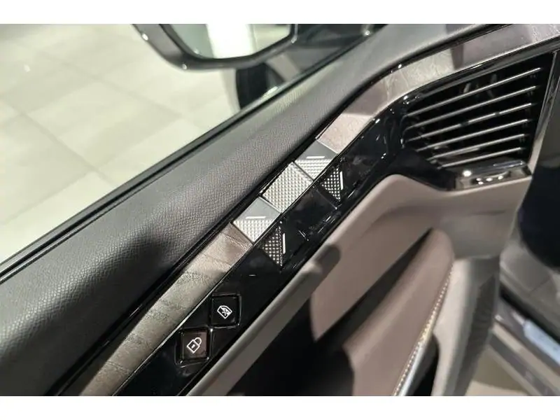 Démo DS Automobiles DS 4 HYBRID 145 ETOILE NAPPA GREY 17