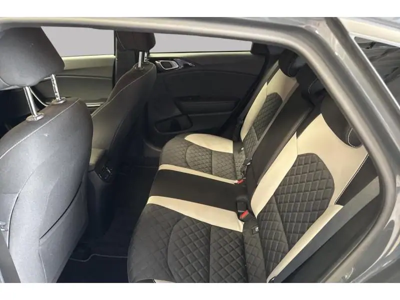 Occasion Kia Pro Ceed and Pro /Pro GREY 18