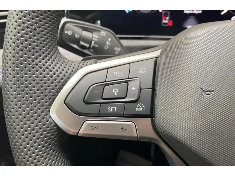 Occasion Volkswagen Tiguan R-Line* Caméra GPS BLACK 28