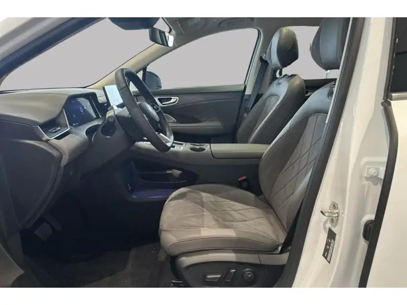 VEHICLE__CONDITION_SERVICE MG MGS6 EV LONG RANGE - LUXURY 77 kWh WHITE 10