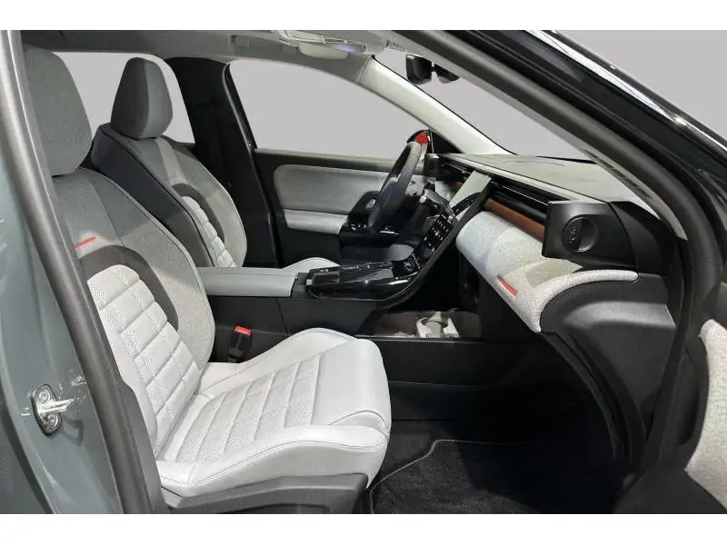 VEHICLE__CONDITION_SERVICE Citroen C5 Aircross Hybrid  MAX GREEN 8