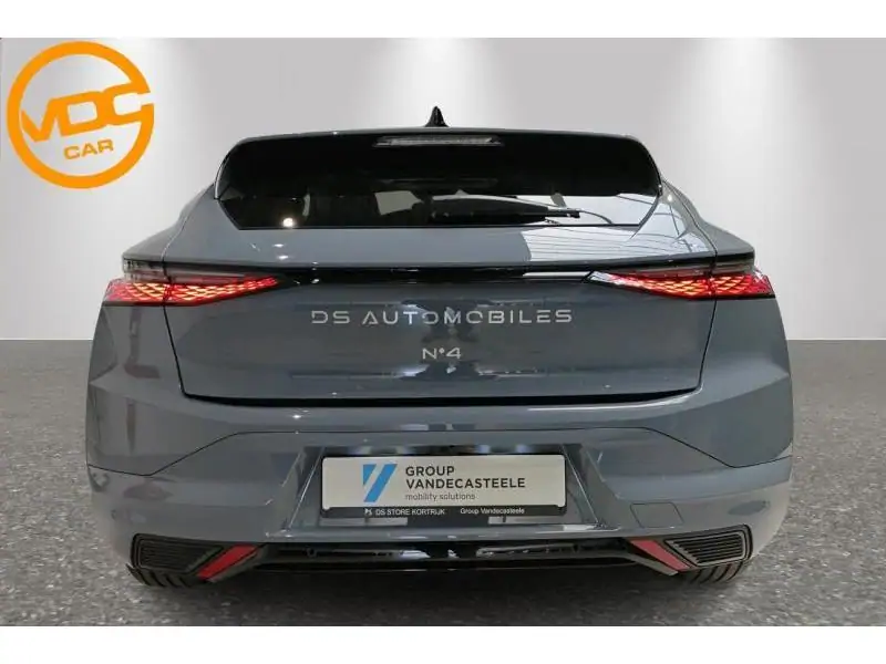 Démo DS Automobiles DS 4 HYBRID 145 ETOILE NAPPA GREY 7