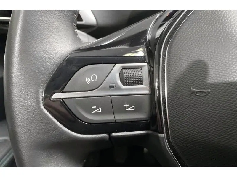 Occasion Peugeot 3008 Allure *Grip Control-Sieges ch WHITE 22