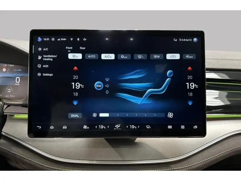 VEHICLE__CONDITION_SERVICE BYD TANG AWD 7 SEAT  vrij 30/01/26 WHITE 15