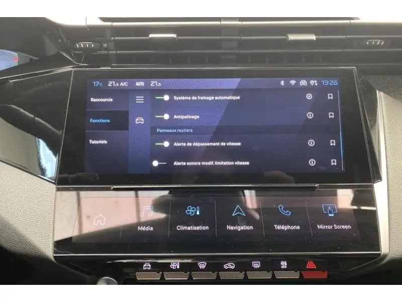 Occasion Peugeot 308 SW Allure 1.2 HYBRID 145 PK BLACK 35