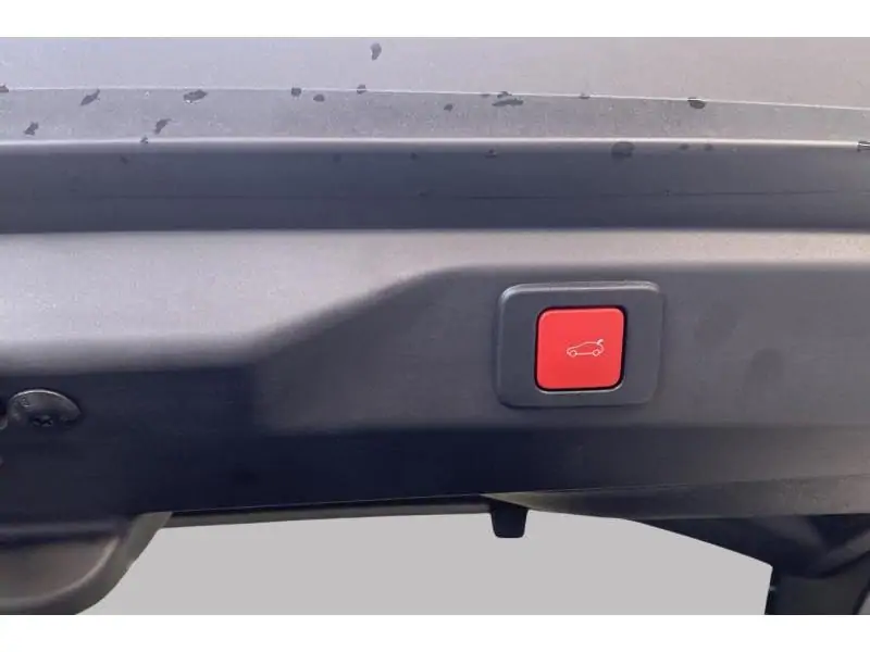 VEHICLE__CONDITION_SERVICE Peugeot 3008 GT GREY 21