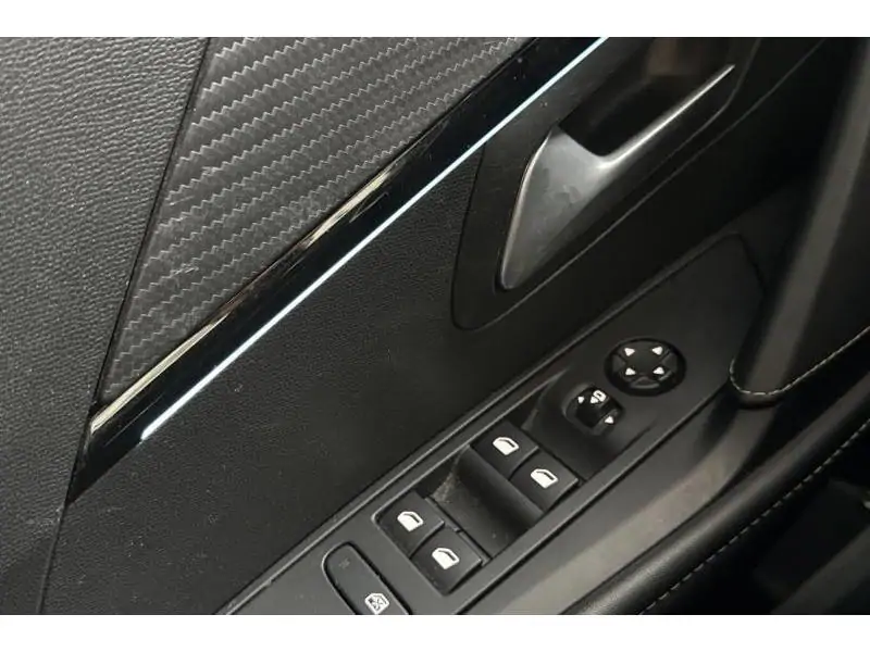 Occasion Peugeot e-208 GT Line EV 50 kWh BLUE 17