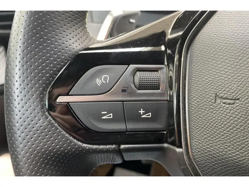 Occasie Peugeot 2008 GT GREY 21