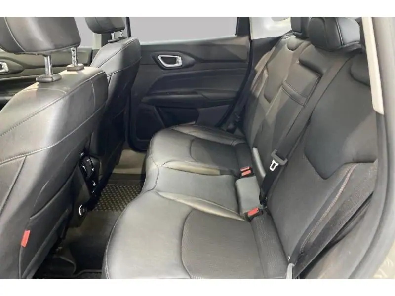 Occasion Jeep Compass TRAILHAWK PHEV* GPS Caméra GREY 18