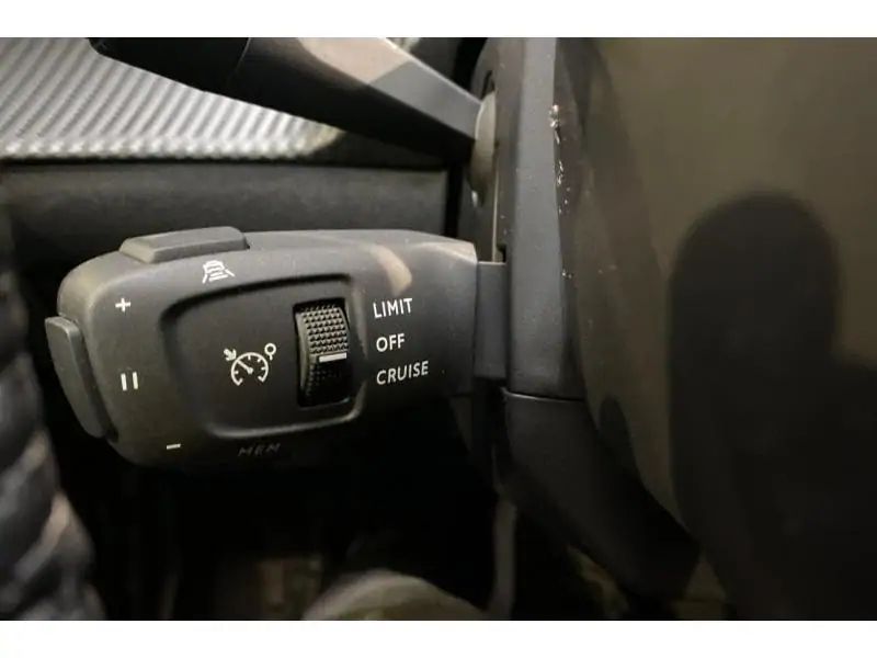 Occasion Peugeot 208 Allure GREY 24