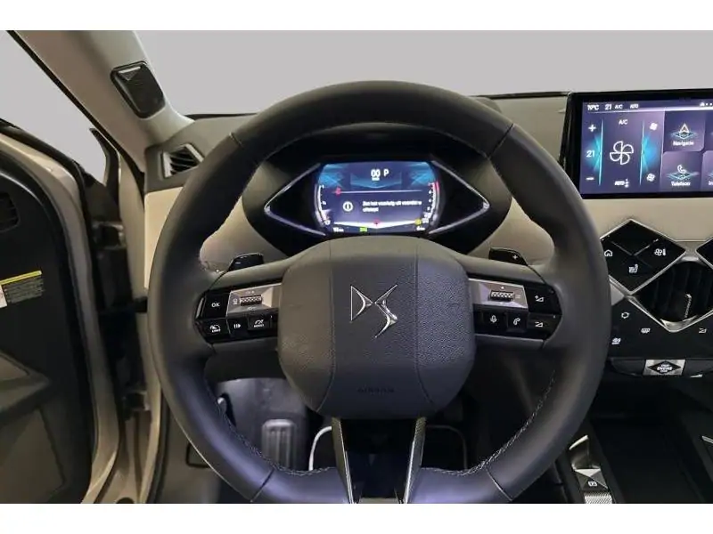 VEHICLE__CONDITION_SERVICE DS Automobiles DS 3 ESPRIT DE VOYAGE 130 GREY 12