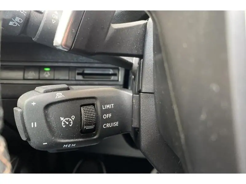 Occasion Peugeot 5008 GT BLUE 27