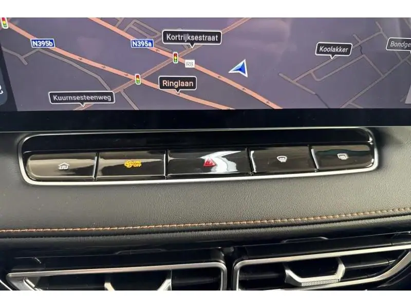 VEHICLE__CONDITION_SERVICE MG HS LUXURY HYBRID+ SILVER 15