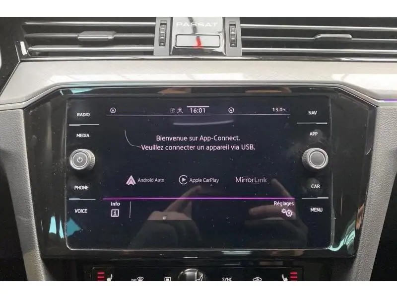 Occasion Volkswagen Passat Business GREY 32