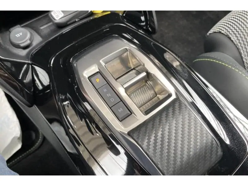 Occasie Peugeot 2008 GT - HYBRID *Gtie usine europé GREY 16