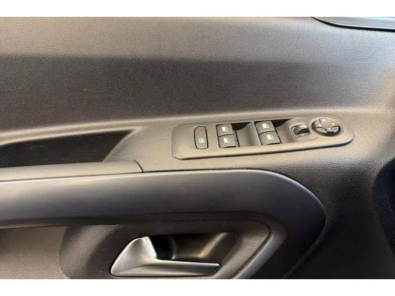 Occasion Peugeot Rifter style GREY 17