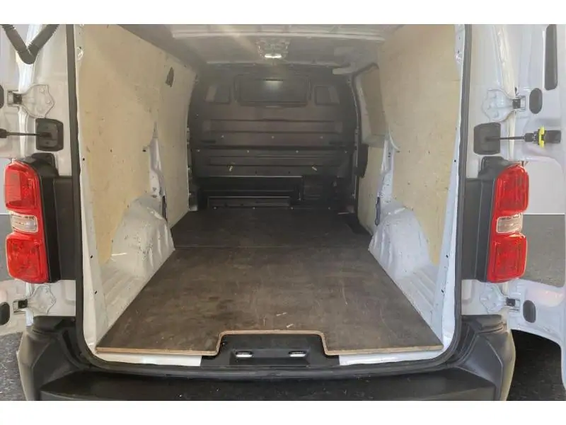 Occasion Citroen Jumpy IV FOURGON L3 WHITE 19