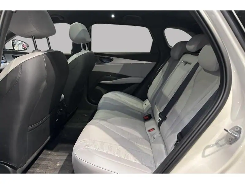 Démo BYD SEAL 6 DM-i Touring Comfort Lite BEIGE 18