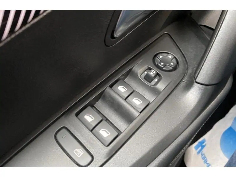 Occasion Peugeot 2008 Allure GREY 17