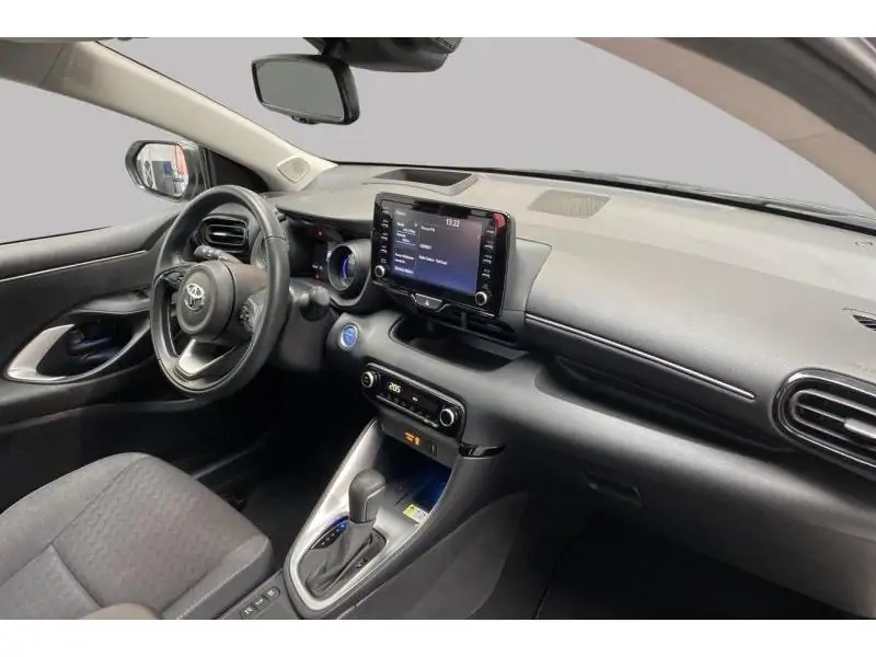 Occasion Toyota Yaris IV GREY 2