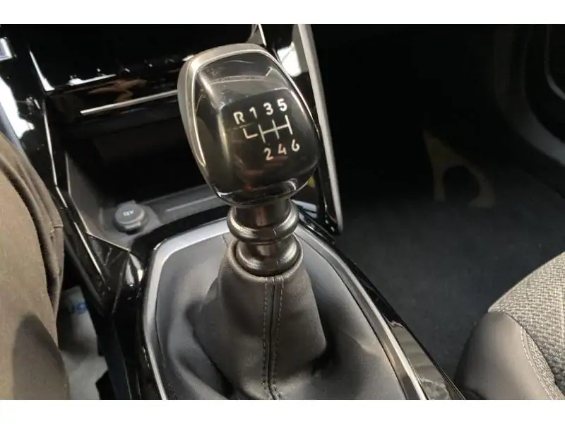 Occasion Peugeot 2008 II Allure GREY 16