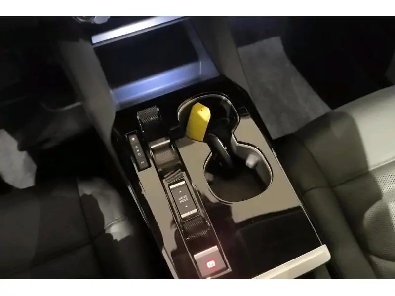VEHICLE__CONDITION_SERVICE Citroen C5 X EAT8 PLUS BLACK 16