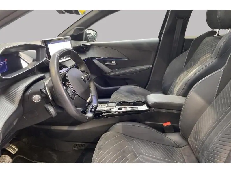 Occasion Peugeot 208 GT 1.2 Hybrid 136 e-DSC6 BLACK 10