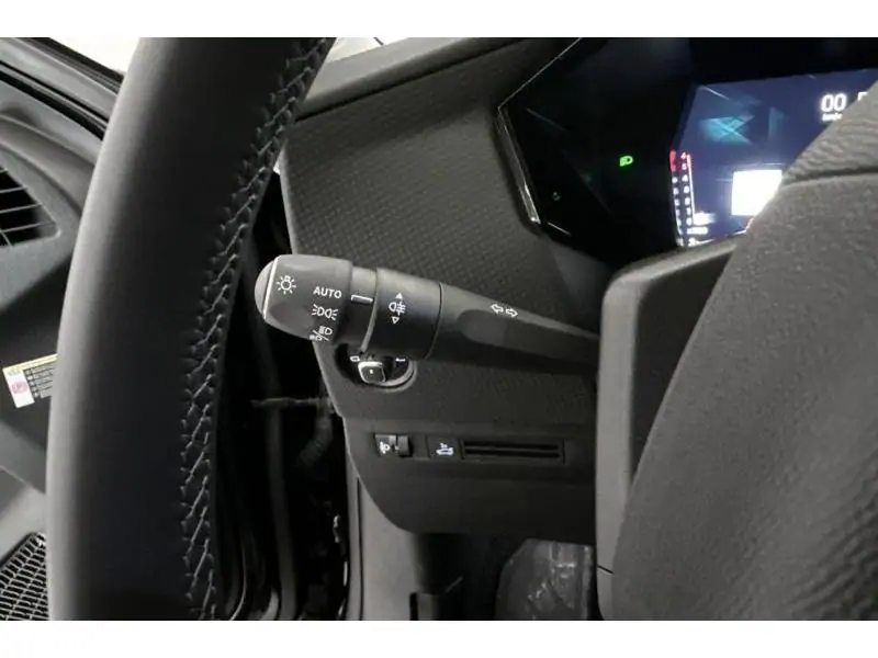 Occasion DS Automobiles DS 4 TROCADERO BlueHDi 130 Automati BLACK 21