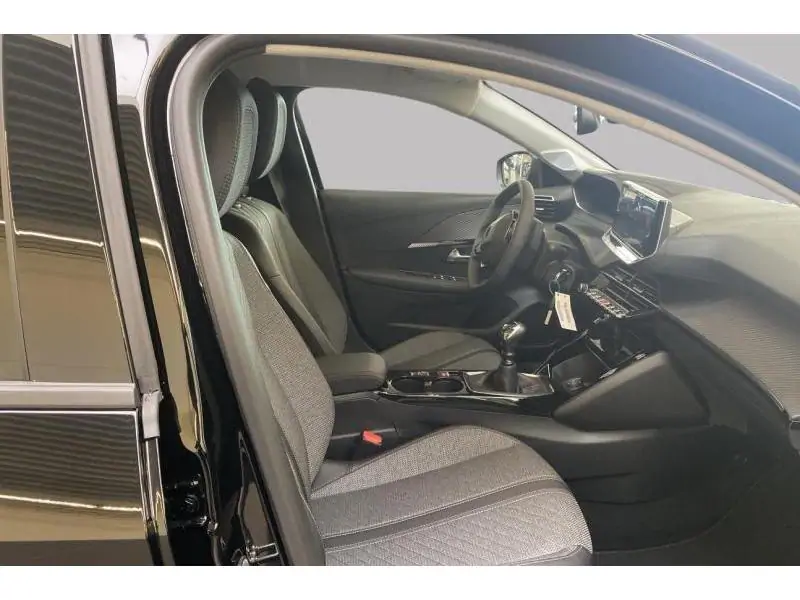 VEHICLE__CONDITION_SERVICE Peugeot 208 Allure 1.2 Turbo 100 Man.6 BLACK 8