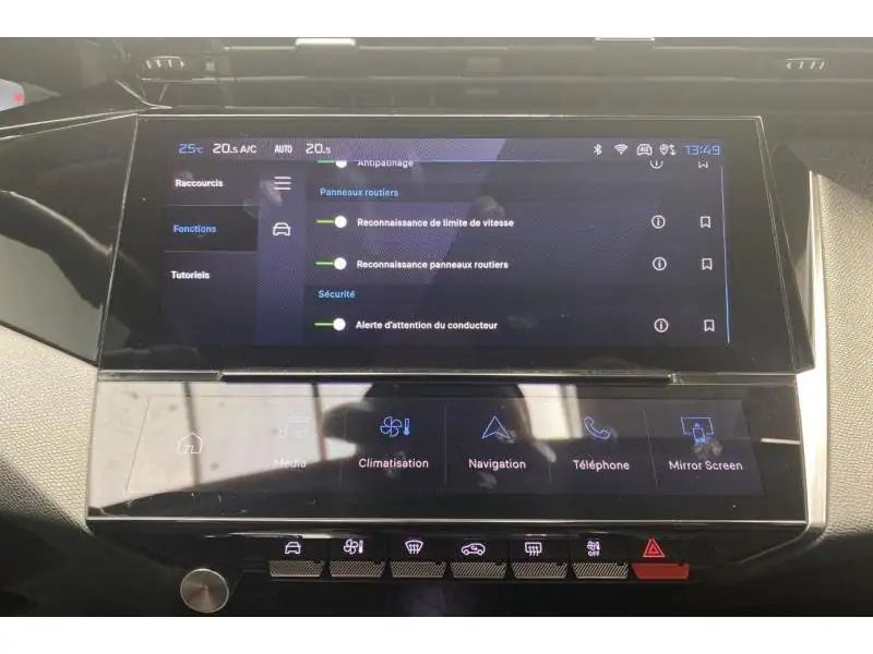 Occasion Peugeot 308 III and e- Allure BLACK 31