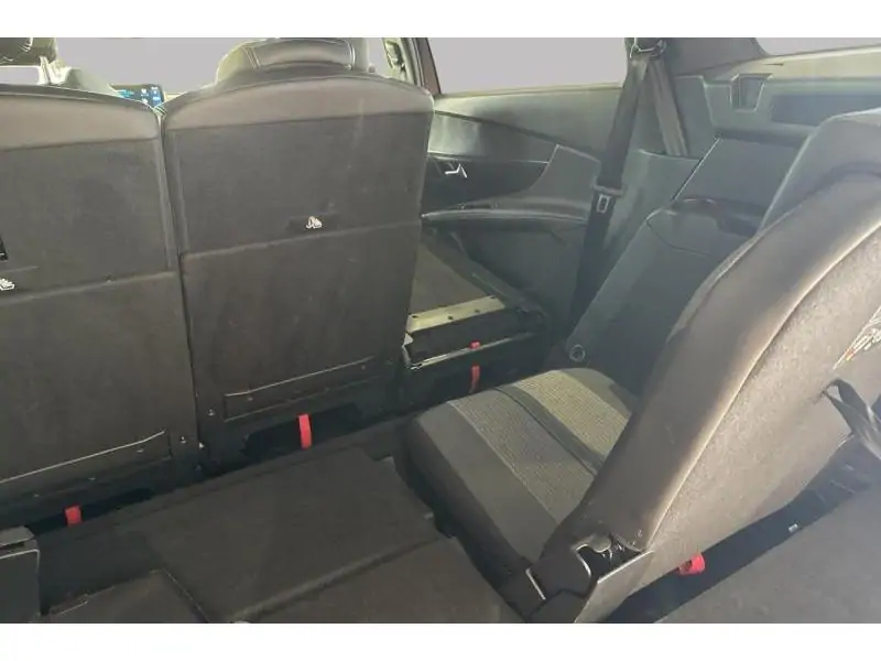 Occasion Peugeot 5008 Allure Pack MHEV 136 GREY 32